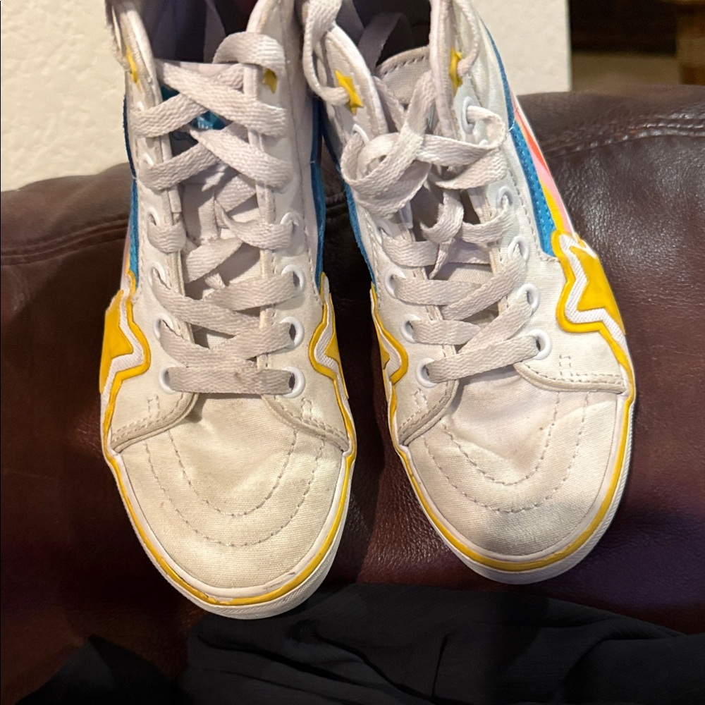 Vans White and Yellow Star Kids Sneakers - Picture 3 of 6